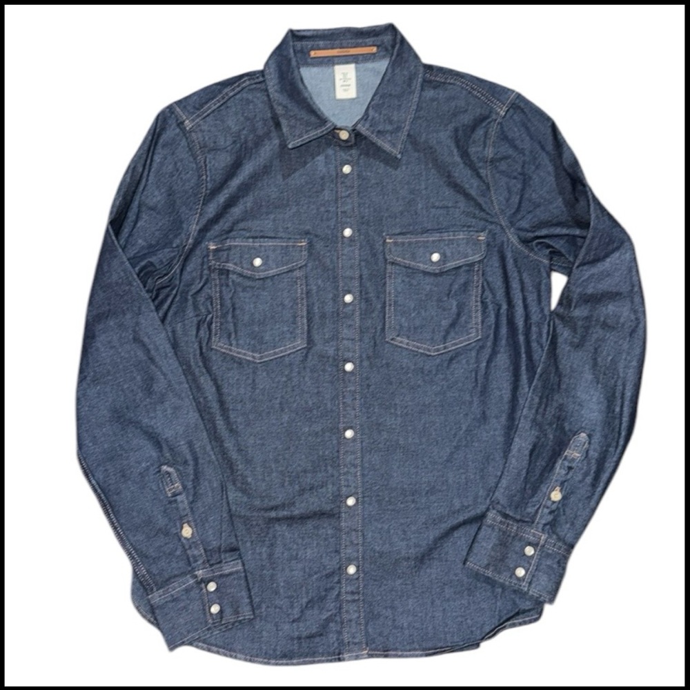 🄷&🄼 Denim Shirt with snaps Size 8